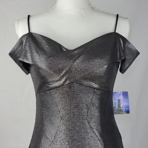 NIGHTWAY Womens Gray Stretch Slitted Zippered Cross-front Spaghetti Strap Size 4 - Picture 5 of 15